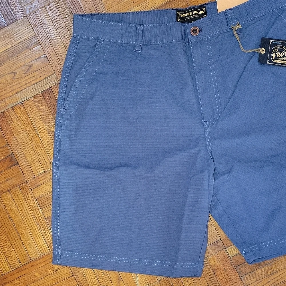 Weatherproof Frontier Threads Vintage Indigo Men's Flat Front Shorts Size 38 NWT